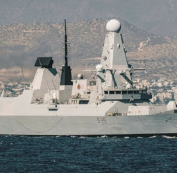 எச்.எம்.எஸ் டிராகன் போர்க்கப்பல் மற்றும் ஹெலிகாப்டர்களை அனுப்புகிறது பிரிட்டன்!