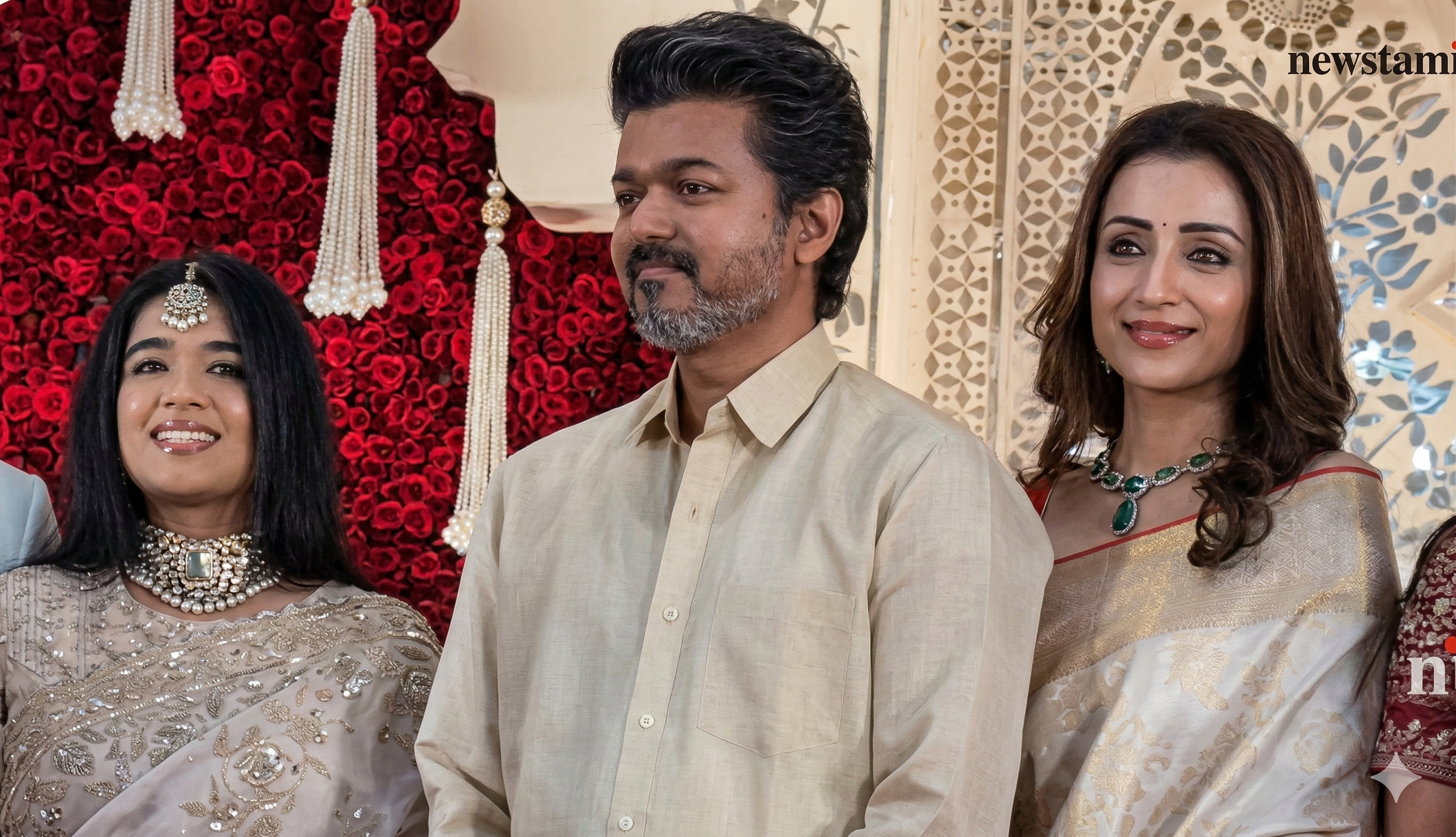 விஜய் - த்ரிஷா திடீர் வருகை: திருமண வரவேற்பு விழாவில் வைரல் காட்சிகள்!