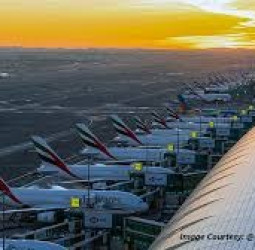 துபாய் விமான நிலையம் மூடல்: 11 நாடுகளுக்கு விமான சேவை ரத்து!