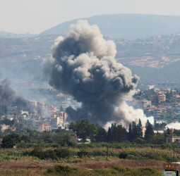 லெபனானில் தரைவழித் தாக்குதல்; சவுதியில் அமெரிக்க தூதரகம் மீது ட்ரோன் தாக்குதல்.