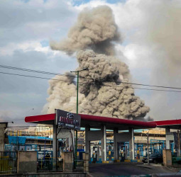 ரியாத் அமெரிக்க தூதரகம் மீது ட்ரோன் தாக்குதல்: டிரம்ப் எச்சரிக்கை!