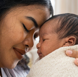 தாய்ப்பாலின் மகத்துவம்: ஒரு முழுமையான பார்வை