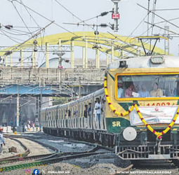 சென்னைவாசிகளுக்கு நற்செய்தி: வேளச்சேரி - பரங்கிமலை பறக்கும் ரயில் சேவை நாளை முதல் தொடக்கம்!