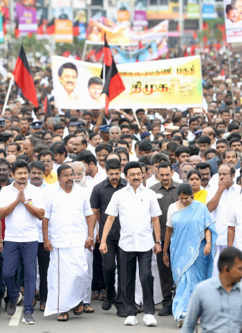 திமுக: தீய சக்தியா? மாபெரும் மக்கள் சக்தியா? - நெத்தியடி உண்மைகள்!