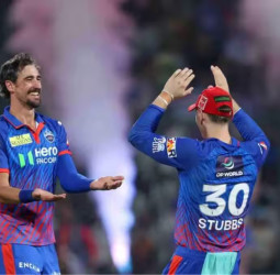 டெல்லியின் த்ரில் வெற்றி! ராஜஸ்தானை வீழ்த்தி ஆட்டநாயகனானார் ஸ்டார்க்