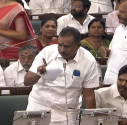 நம்பிக்கை வாக்கெடுப்பு: எடப்பாடி தரப்பு கடும் எதிர்ப்பு!