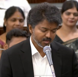 சட்டப்பேரவையில் முதல்வர் விஜய் அதிரடி: சபாநாயகர் வரலாற்றைச் சொல்லி அசத்தல்!