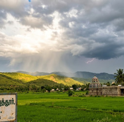 தமிழகத்தில் இன்று மழை: எந்தெந்த மாவட்டங்களில் வாய்ப்பு? முழு விவரம்!