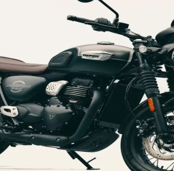 ராயல் என்பீல்டுக்கு செக்! இந்தியாவில் புதிய ட்ரையம்ப் போன்வில்லி T40 பைக்குகள் அறிமுகம்: விலை மற்றும் சிறப்பம்சங்கள்