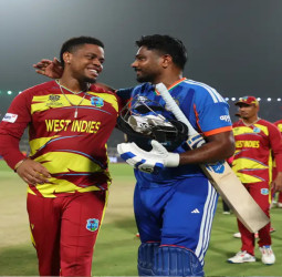 இந்தியா vs வெஸ்ட் இண்டீஸ் 3-வது ஒருநாள் போட்டி: கோலி டக் அவுட்! ஆரம்பத்திலேயே 2 விக்கெட்டுகளை இழந்து இந்திய அணி தடுமாற்றம்!