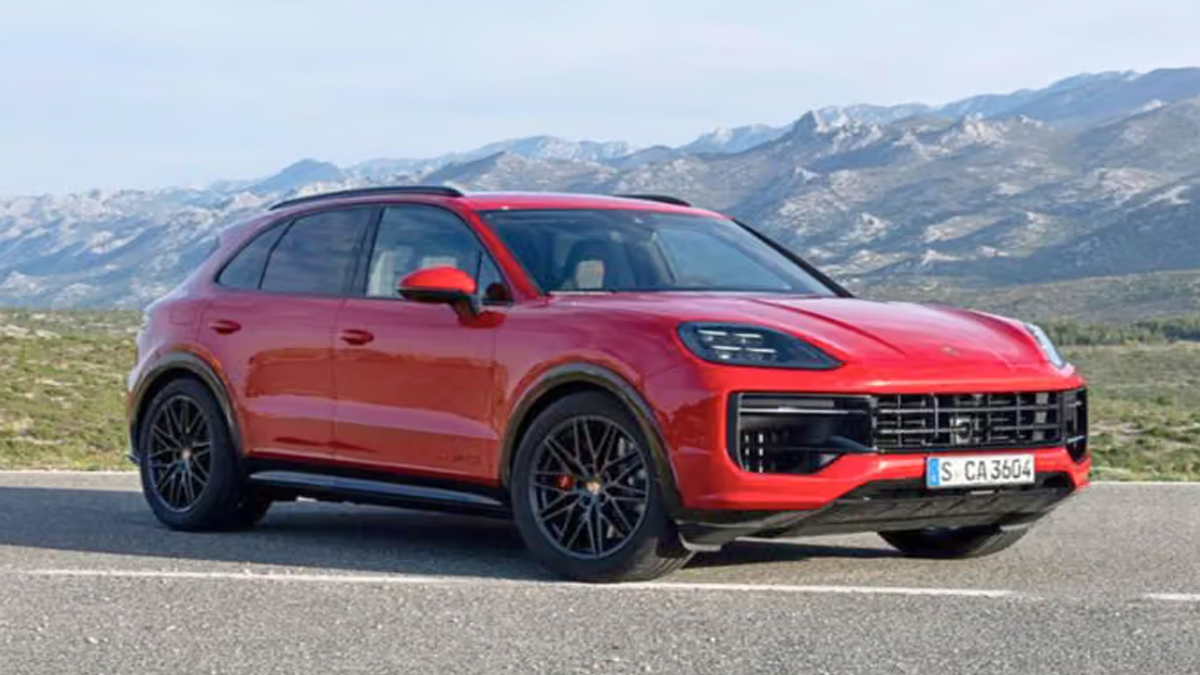 இந்தியாவில் அறிமுகமானது புதிய Porsche Cayenne எலெக்ட்ரிக் கார்: 642 கி.மீ மைலேஜ், விலை முழு விவரம்!